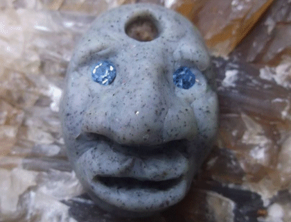 stone_face